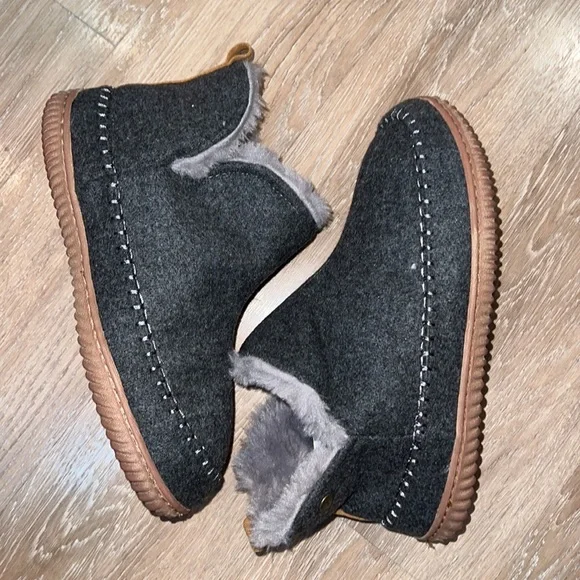 Urban Outfitters Style Mens Slippers - Picture 4 of 6